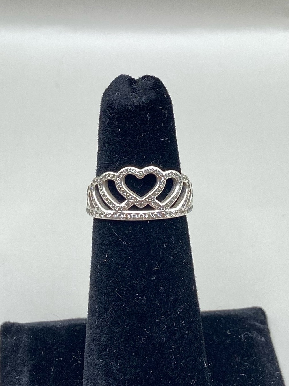 Pandora Sparkling Hearts Tiara Ring
